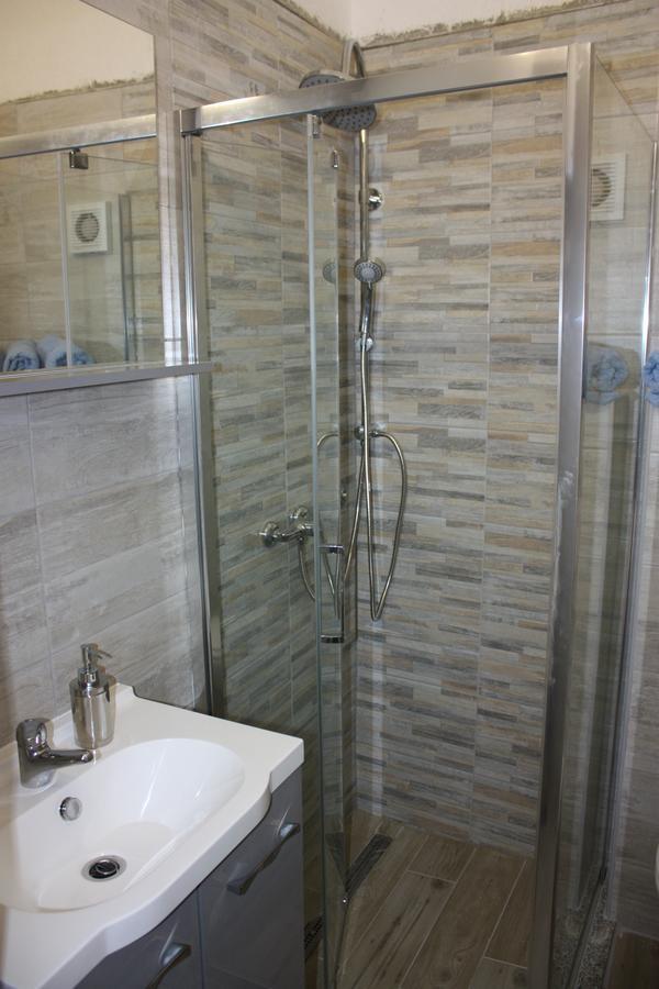 Apartments Tanja & Josipa Паг Экстерьер фото